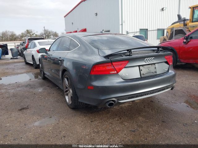 2012 AUDI A7 WAU3GAFC6CN065469 Photo 2