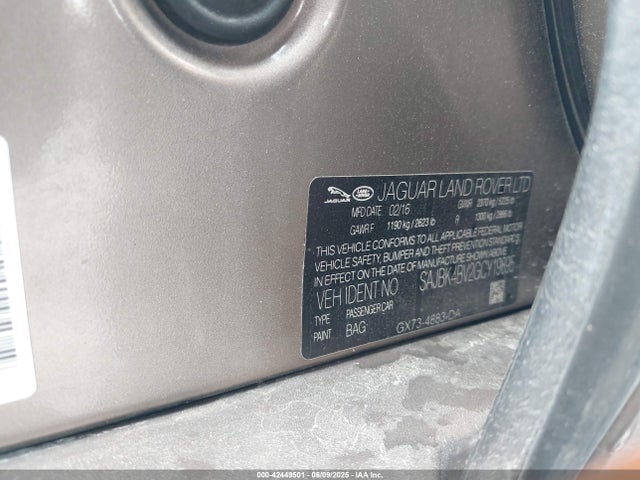 2016 JAGUAR XF SAJBK4BV2GCY19895 Photo 8