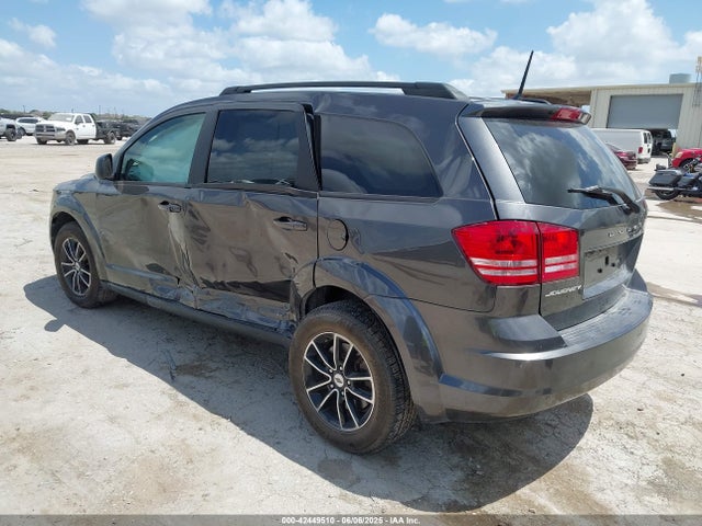 Dodge 2018 2018 3C4PDCAB4JT518749 Image 3