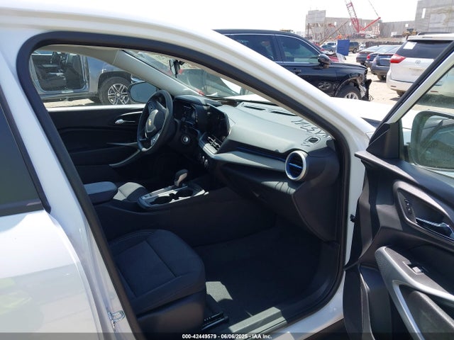 2025 Chevrolet Trax Fwd Ls მანქანა იყიდება აუქციონზე, vin: KL77LFEP5SC271746, აუქციონის ნომერი: 42449579