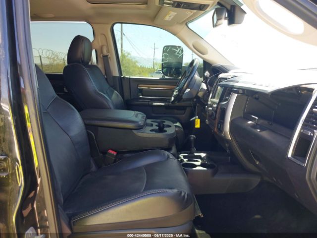 2016 RAM 2500 3C6TR5FJ4GG140890 Photo 4