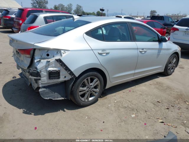 2018 HYUNDAI ELANTRA 5NPD84LF2JH240317 Photo 3