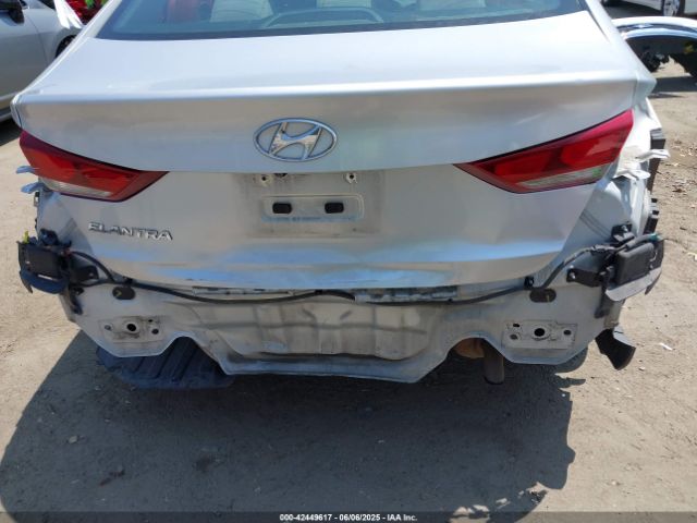 2018 HYUNDAI ELANTRA 5NPD84LF2JH240317 Photo 5