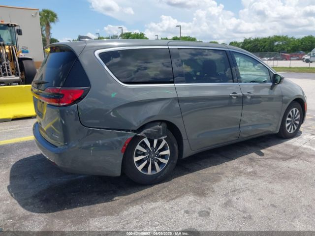 2022 CHRYSLER PACIFICA HYBRID 2C4RC1L76NR184189 Photo 3