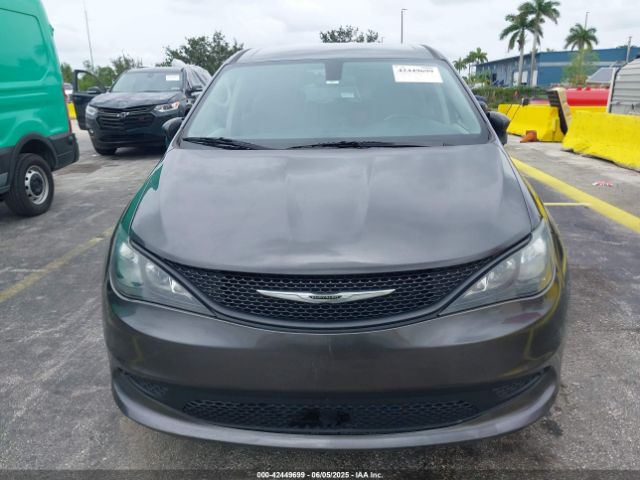 2022 CHRYSLER VOYAGER 2C4RC1CG2NR105567 Photo 5
