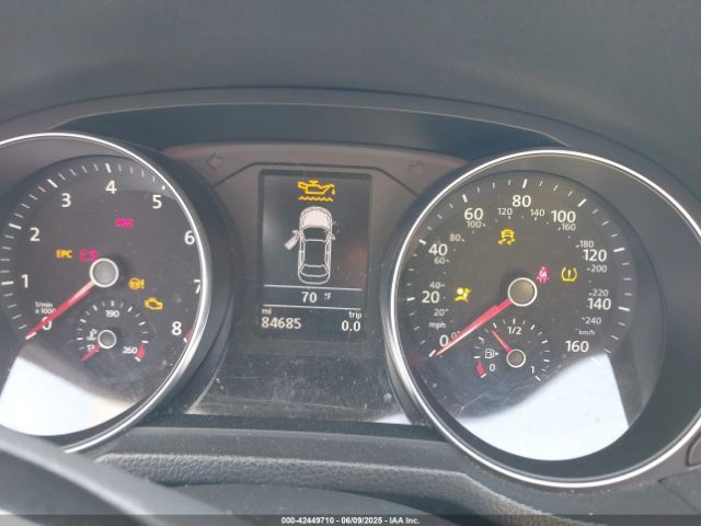 1VWAA7A36JC041751 Volkswagen 2.0 tsi