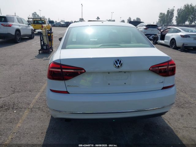 1VWAA7A36JC041751 Volkswagen 2.0 tsi