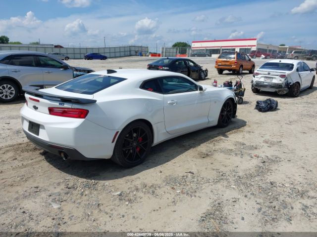 2017 CHEVROLET CAMARO 1G1FB1RS4H0184376 Photo 3