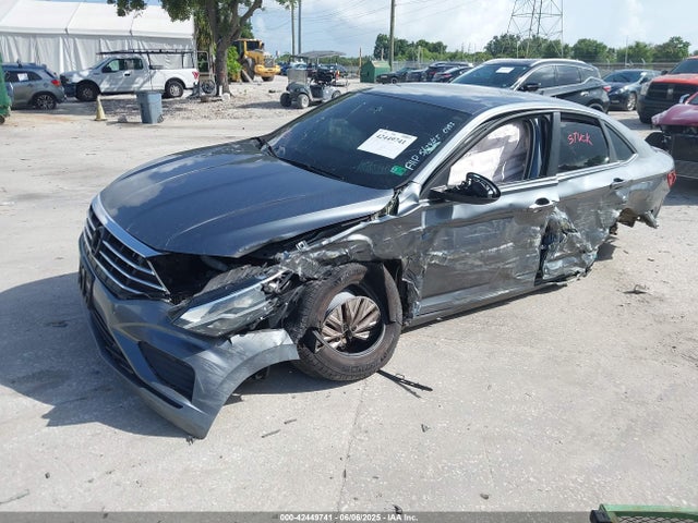 3VWC57BU6LM100853 Volkswagen 1.4 tsi