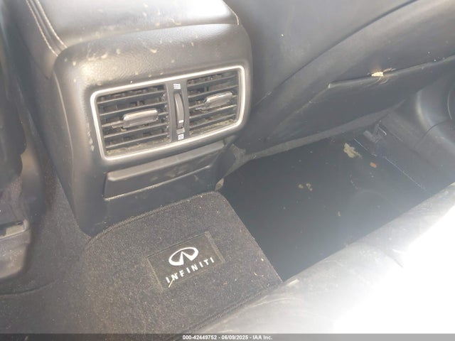 JN1BV7ARXFM392215 Infiniti Q50