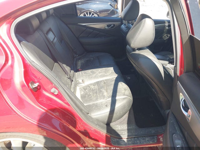 JN1BV7ARXFM392215 Infiniti Q50