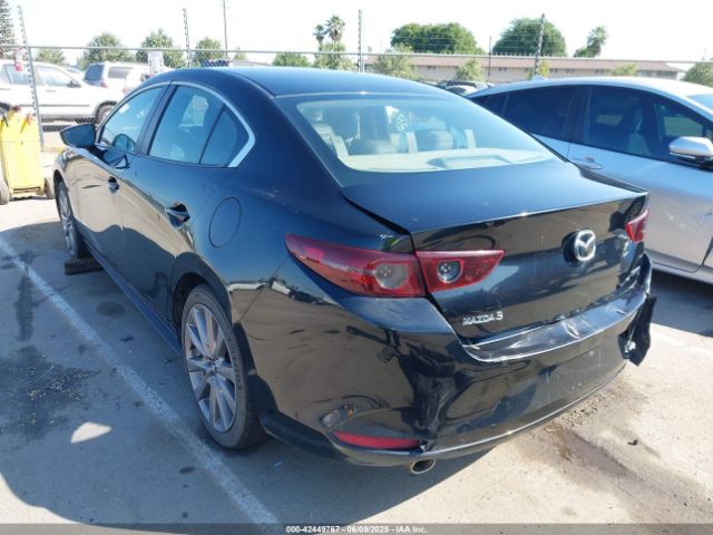 2020 MAZDA MAZDA3 3MZBPACL4LM127431 Photo 2