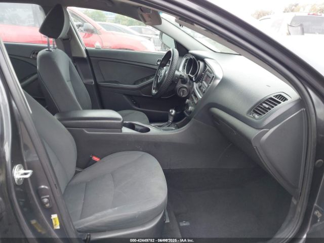 KNAGM4A74F5622213 KIA Optima Lx