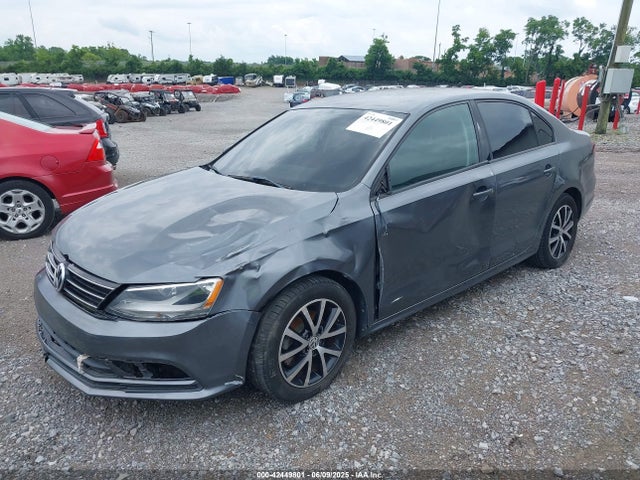3VWD67AJ7GM221048 Volkswagen Jetta