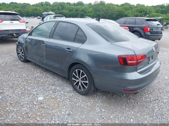 3VWD67AJ7GM221048 Volkswagen Jetta