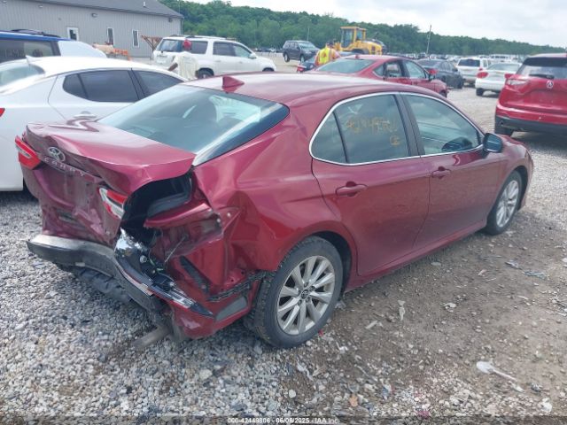 2019 TOYOTA CAMRY 4T1B11HK4KU821420 Photo 3