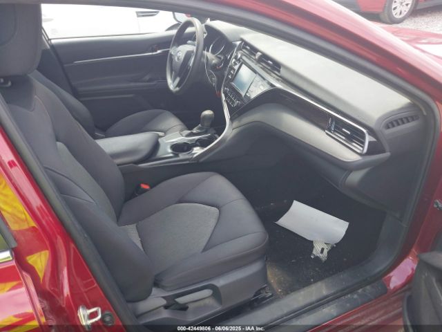 2019 TOYOTA CAMRY 4T1B11HK4KU821420 Photo 4