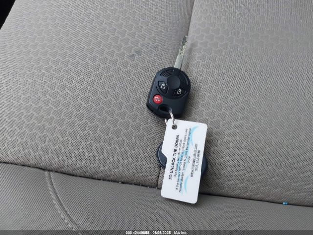 1FMCU0GD3JUC27392 Ford ESCAPE SE