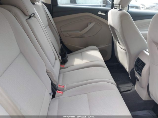 1FMCU0GD3JUC27392 Ford ESCAPE SE