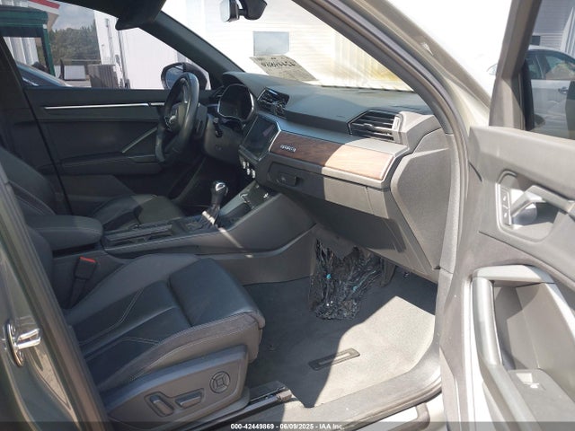 2019 AUDI Q3 WA1EECF32K1083805 Photo 4