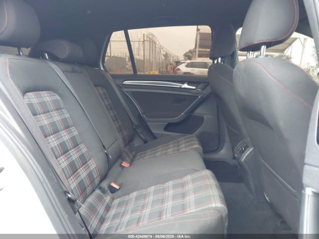 2015 VOLKSWAGEN GOLF GTI 3VW4T7AU4FM010410 Photo 7