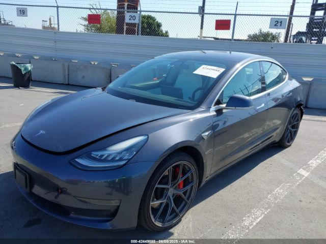 2018 TESLA MODEL 3 5YJ3E1EB9JF075300 Photo 1