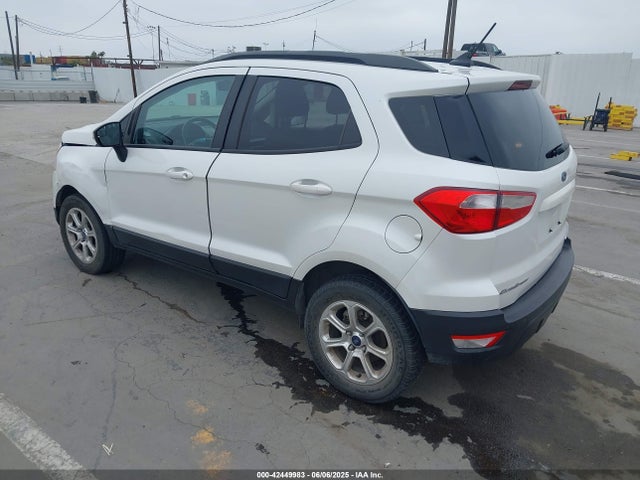 Ford 2018 2018 MAJ6P1UL4JC184932 Image 3