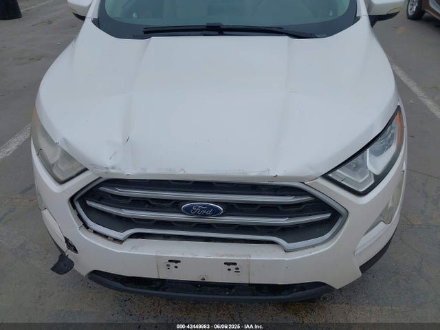 Ford 2018 2018 MAJ6P1UL4JC184932 Image 6