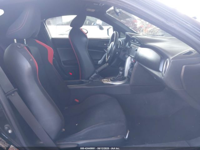 2015 SCION FR-S JF1ZNAA17F8711720 Photo 4