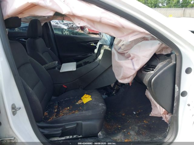 2022 CHEVROLET MALIBU 1G1ZD5ST3NF105712 Photo 4