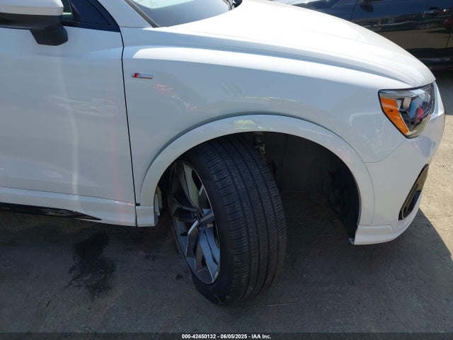 Audi 45 tfsi 2022 WA1DECF34N1145673 Image 6