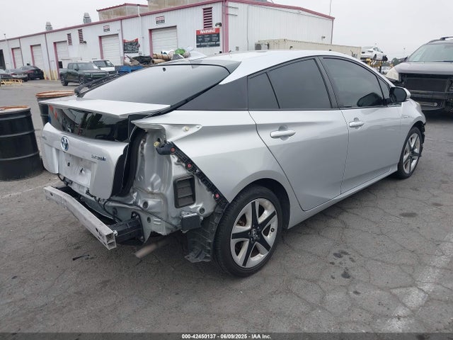 JTDKARFU6H3046639 Toyota 2zr-fxe,1nm