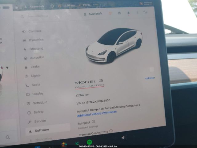 5YJ3E1ECXNF335833 Tesla 2022