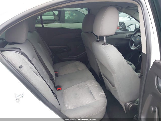 1G1JB5SHXJ4113116 Chevrolet Sonic Ls Auto