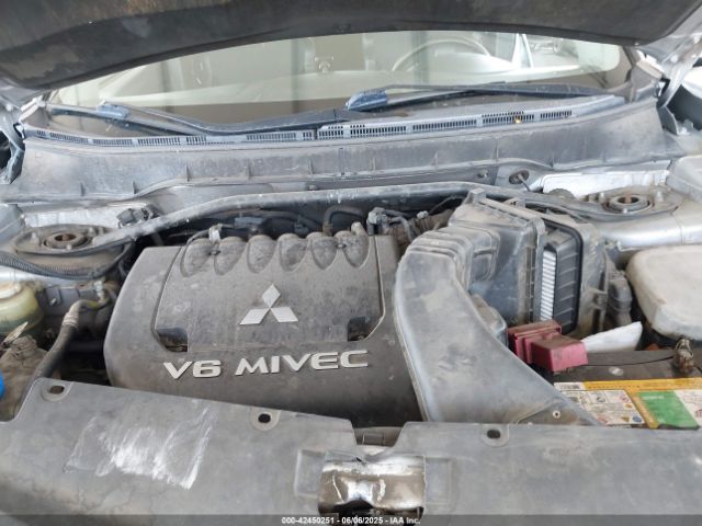 2011 MITSUBISHI OUTLANDER JA4JS4AX2BU033668 Photo 9