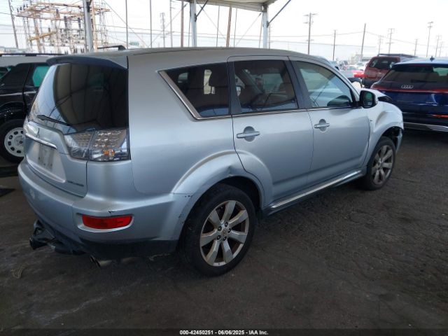 2011 MITSUBISHI OUTLANDER JA4JS4AX2BU033668 Photo 3