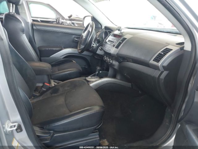 2011 MITSUBISHI OUTLANDER JA4JS4AX2BU033668 Photo 4