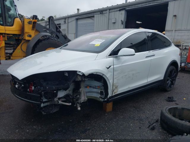 2018 TESLA MODEL X 5YJXCBE21JF141187 Photo 1