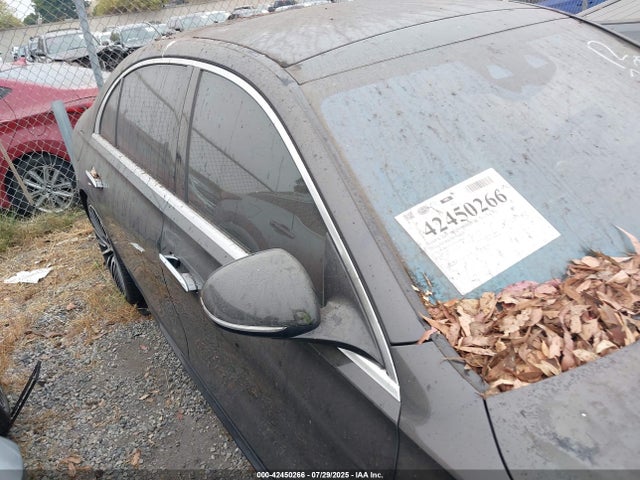 W1K6G7GB2MA038504 Mercedes-Benz m176