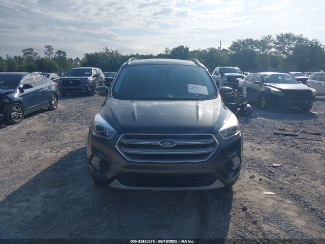 1FMCU0J92HUF02328 Ford 2017