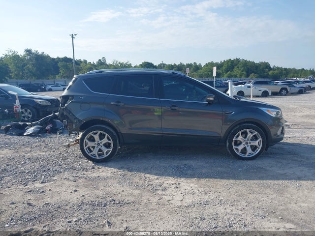 1FMCU0J92HUF02328 Ford 2017