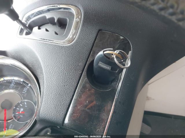 2012 CHRYSLER TOWN & COUNTRY 2C4RC1BG5CR299610 Photo 10
