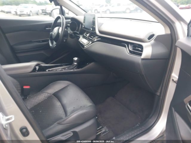 2020 TOYOTA C-HR NMTKHMBX1LR102040 Photo 4