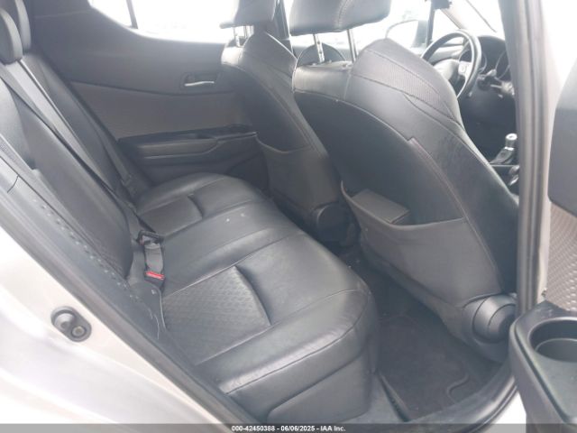 2020 TOYOTA C-HR NMTKHMBX1LR102040 Photo 7