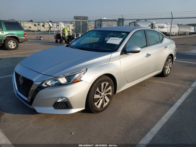 2019 NISSAN ALTIMA 1N4BL4BV6KC105553 Photo 1