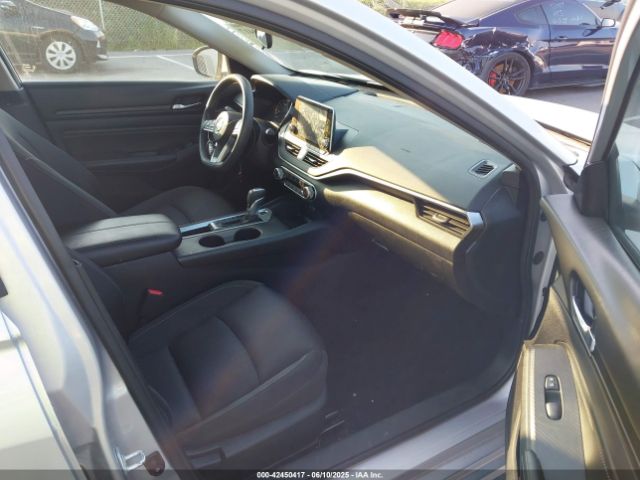 2019 NISSAN ALTIMA 1N4BL4BV6KC105553 Photo 4