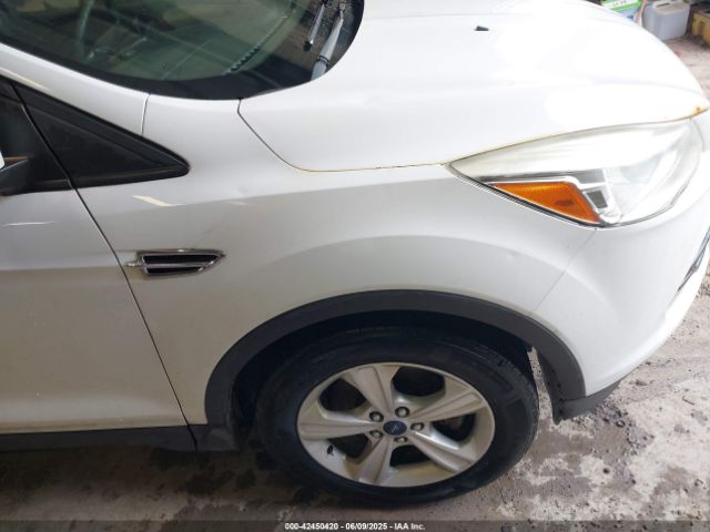 1FMCU9G92EUC28765 Ford ESCAPE SE