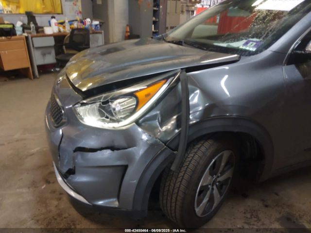 2017 KIA NIRO KNDCC3LC3H5089752 Photo 5