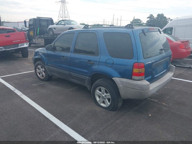 2003 Ford Escape Xls მანქანა იყიდება აუქციონზე, vin: 1FMYU021X3KA51622, აუქციონის ნომერი: 42450466