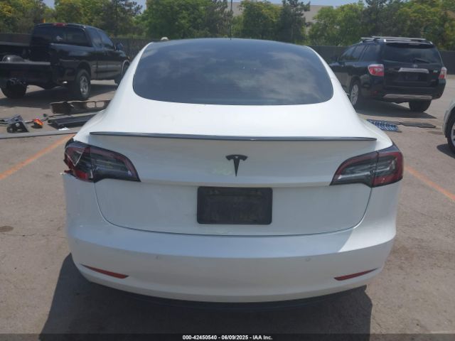 5YJ3E1EA0NF102851 Tesla MODEL 3
